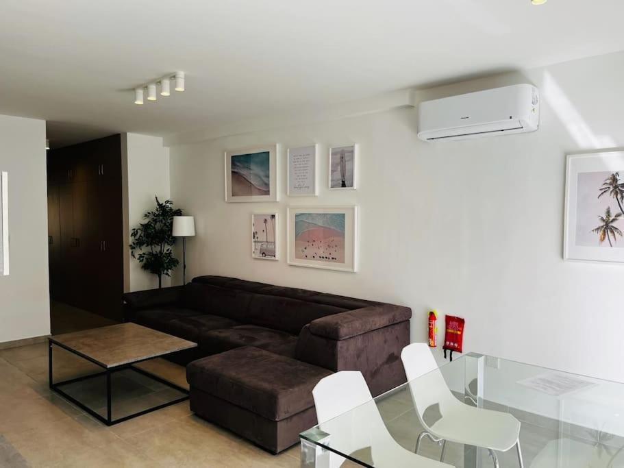 Apartment Sliema, Apt7, Stylish 2 Bedroom With Parking *