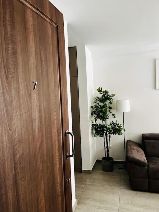 Apartment Sliema, Apt7, Stylish 2 Bedroom With Parking