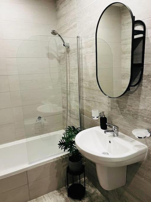 Sliema, Apt7, Stylish 2 Bedroom With Parking Sliema